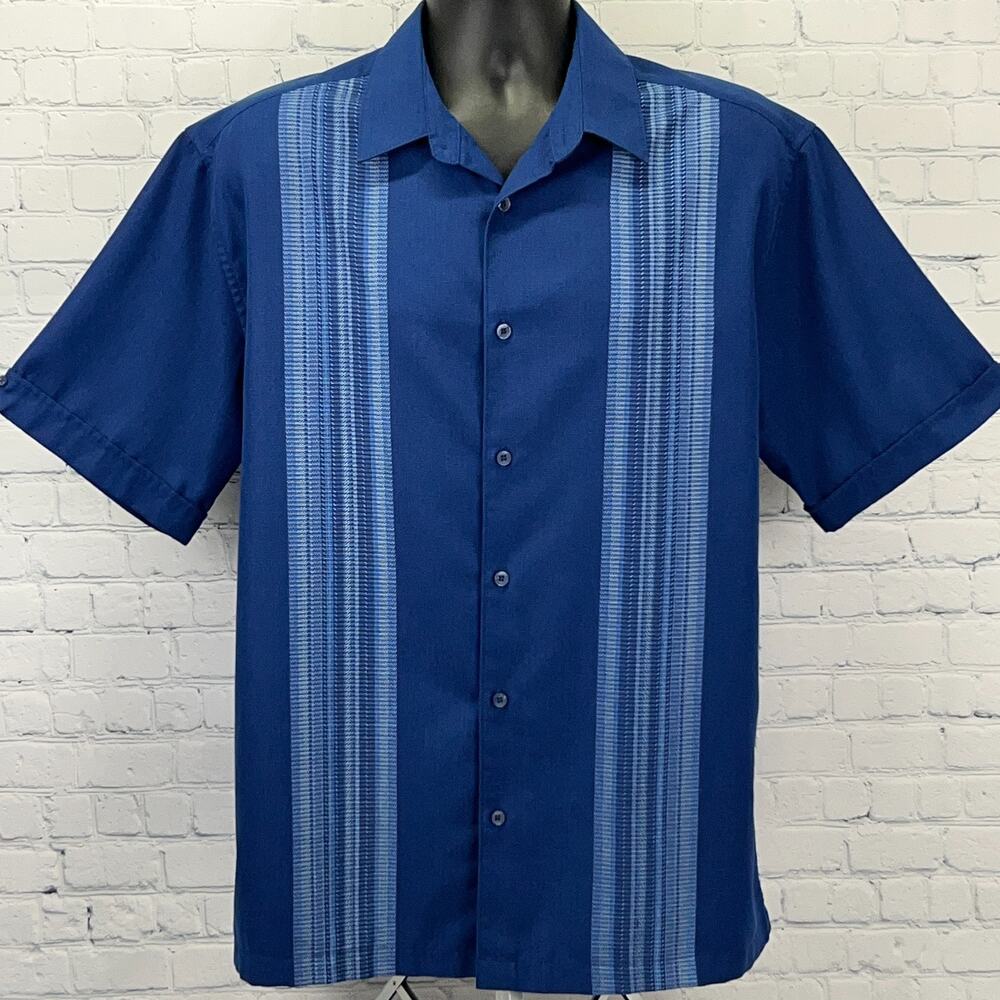 Cafe Luna Button Front Shirt Mens L Large Blue Striped Short Sleeve Polyester